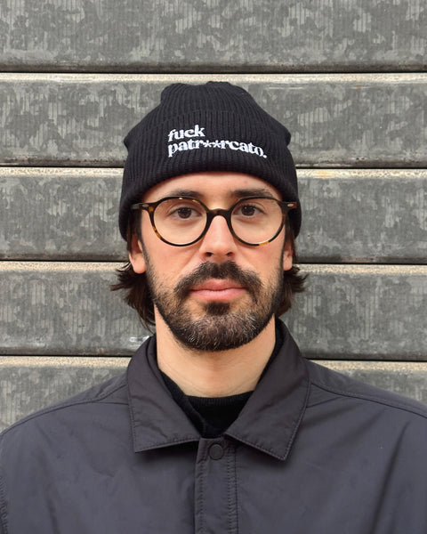 Il berretto censored