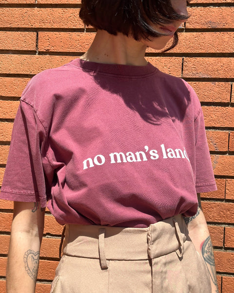 Tee vintage no man's land