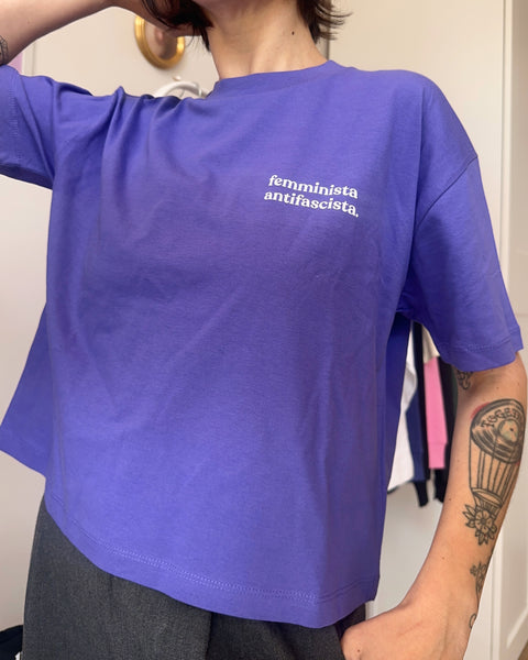La t-shirtina antifascista