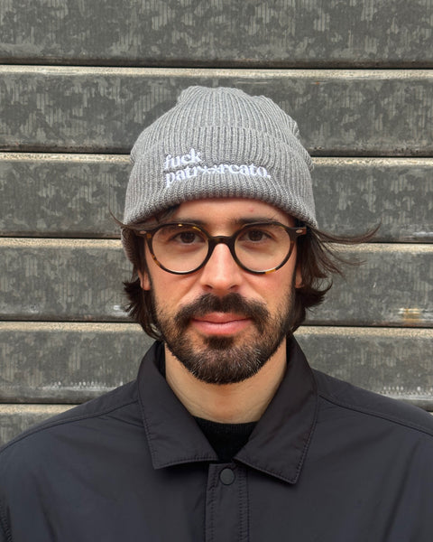 Il berretto censored