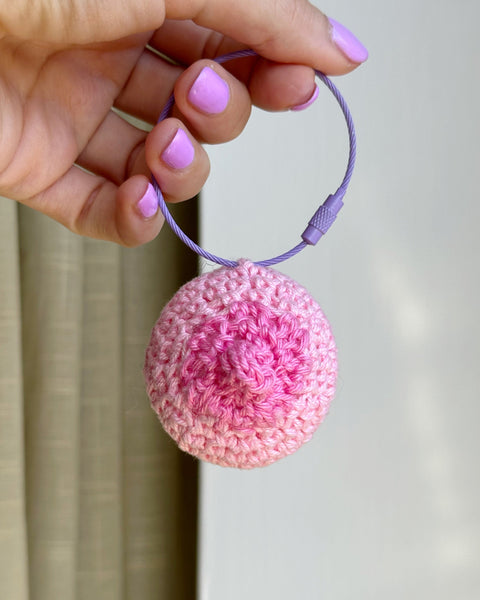 Il portachiavi Capezzolo