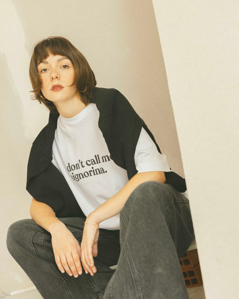 La t-shirt Signorina