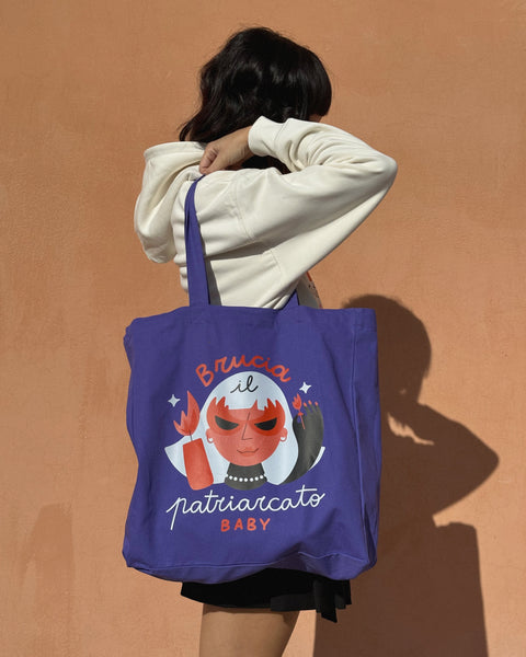 La maxi bag Momusso X Capezzolo